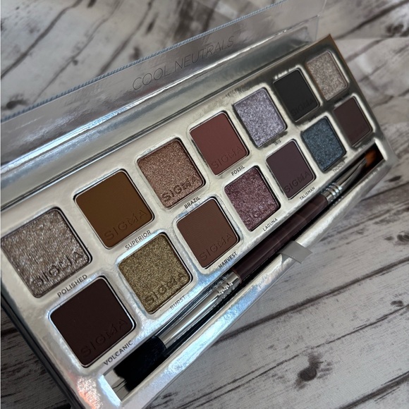 Sigma Cool Neutrals Eyeshadow Palettee - Picture 3 of 6